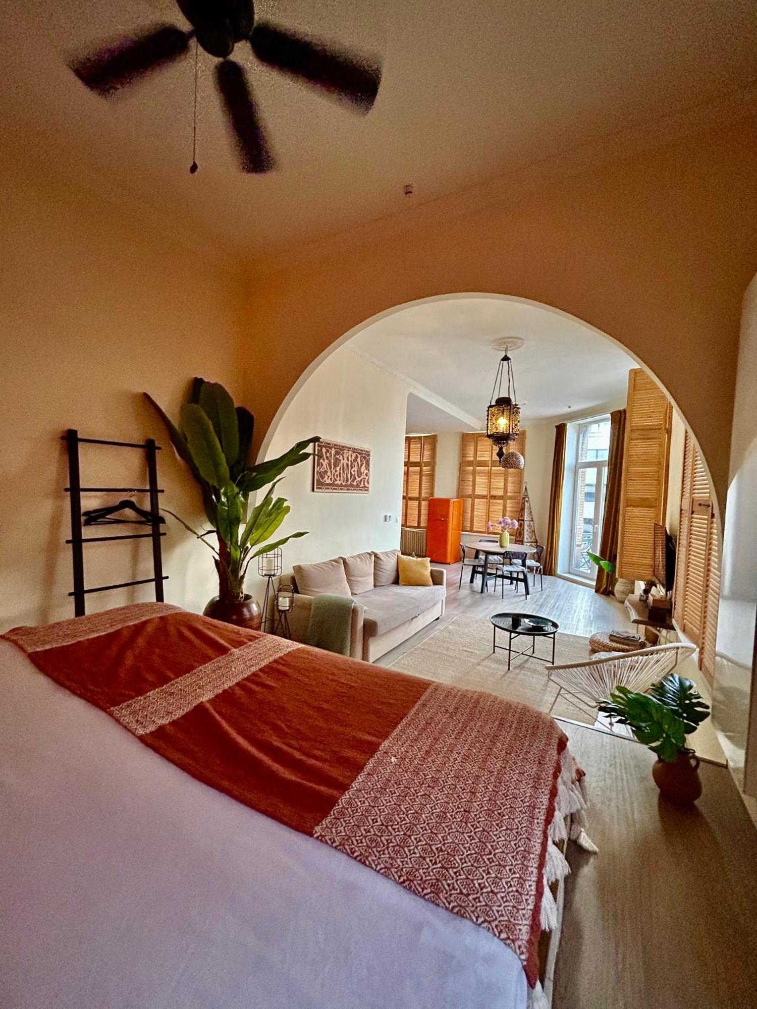 אנטוורפן Sleep Inn - 1001 Nights Loft Citycenter With Balconyview מראה חיצוני תמונה